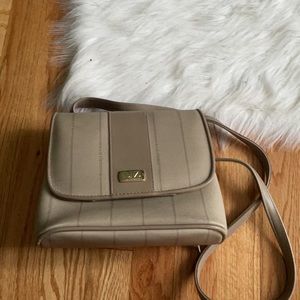 Liz Claiborne khaki purse
